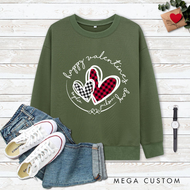 Personalized Couple Plaid Heart Matching Sweatshirt with Name Couple Valentine's Day Sweatshirt for Husband Wife Boyfriend Girlfriend