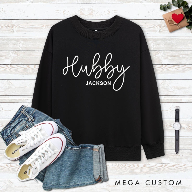 Personalized Couple Adorable Hubby and Wifey Matching Sweatshirt with Name Couple Valentine’s Day Sweatshirt for Husband Wife Hubby Wifey