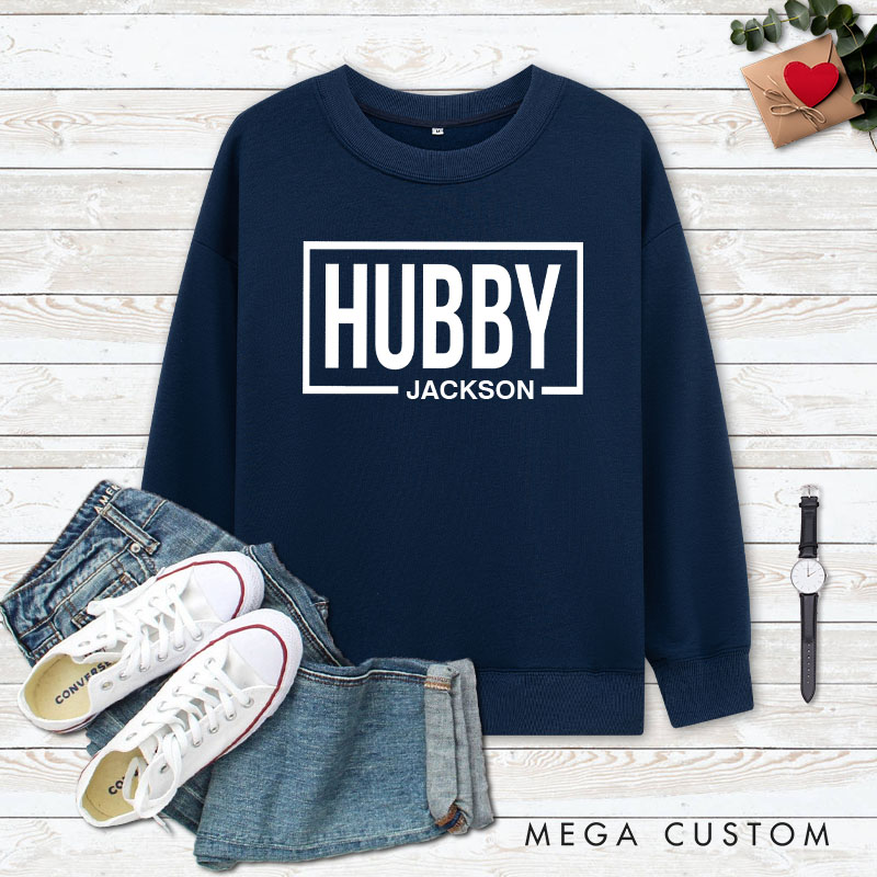 Personalized Couple Modern Hubby and Wifey Matching Sweatshirt with Name Couple Valentine’s Day Sweatshirt for Husband Wife Hubby Wifey