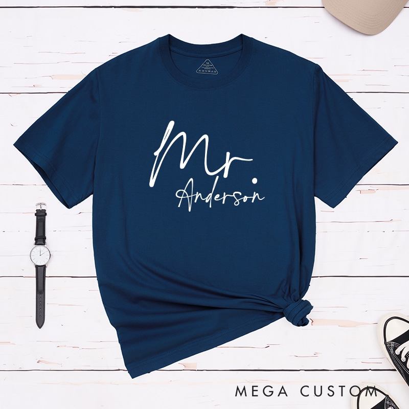 Personalized Couple Classi Mr. and Mrs. T-Shirt with Name Valentine's Day Matching T-Shirt for Husband Wife Boyfriend Girlfriend Gift for Hubby Wifey