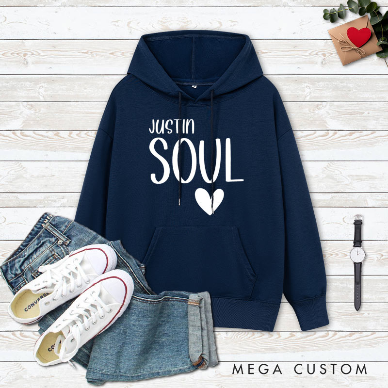 Personalized Couple Soul and Mates with Heart Hoodie Couple Soulmate Valentine's Day Sweatshirt for Boyfriend Girlfriend Husband Wife