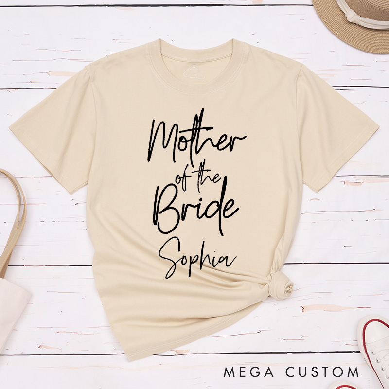 Personalized Minimalist Mother of the Bride Matching T-Shirt Modern Mother of the Groom T-Shirt MOB MOG Wedding Day T-Shirt Bachelorette Party Gift