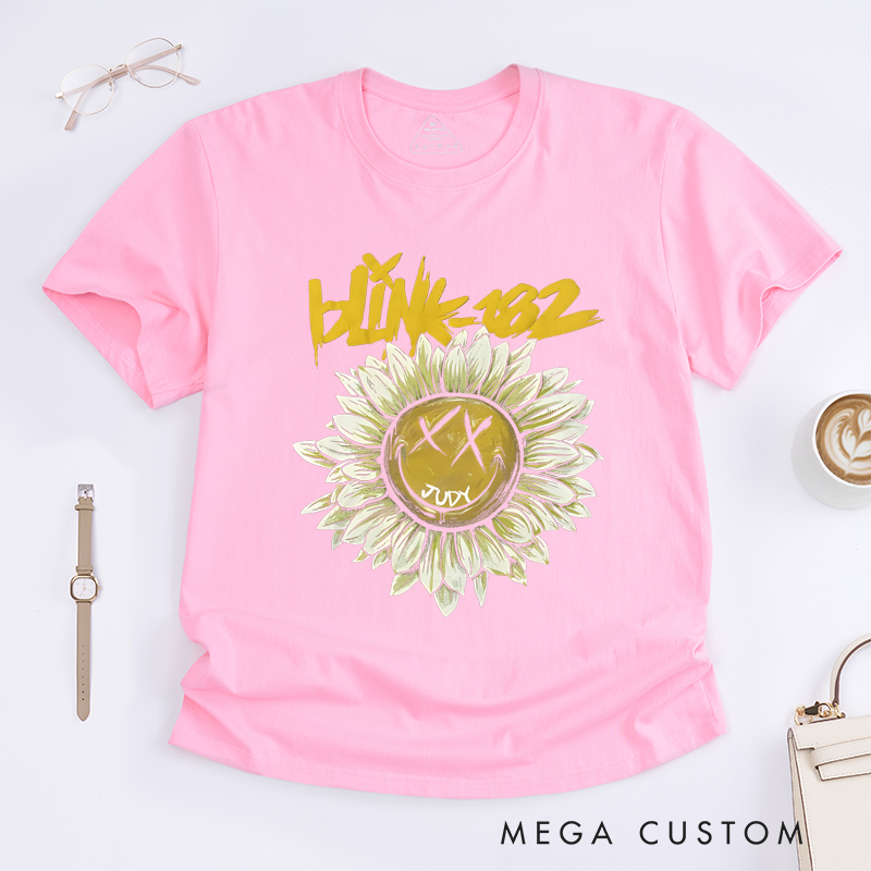 Personalized Classic T-Shirts Rock n Roll Lovers and Retro T-Shirt