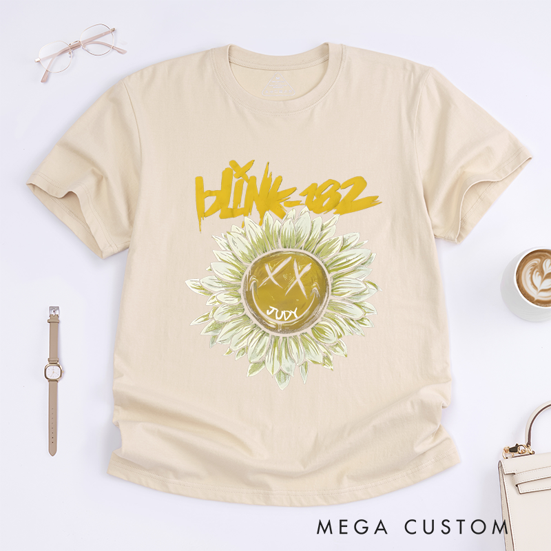 Personalized Classic T-Shirts Rock n Roll Lovers and Retro T-Shirt