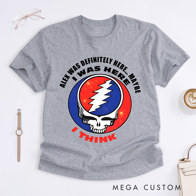 Personalized Classic T-Shirts Skull and Lightning Design Perfect for Music Enthusiasts and Rock Roll and Vintage Style T-Shirt
