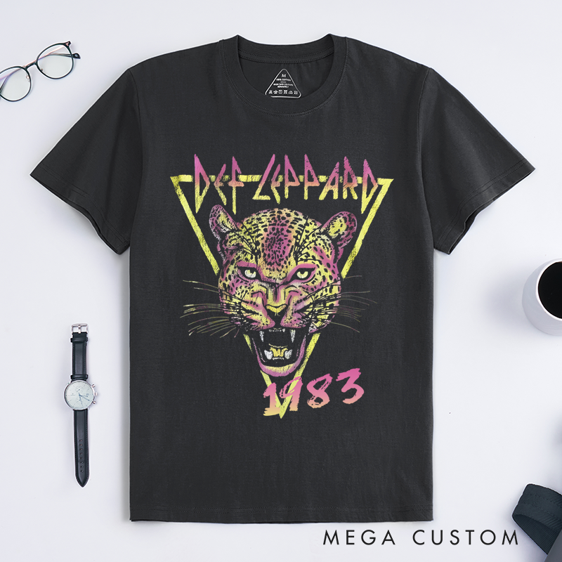 Personalized Classic T-Shirts Vintage Graphic T Shirt Leopard Design Retro Rock Style Perfect Music Lovers and Vintage Lovers and Concert T-Shirt