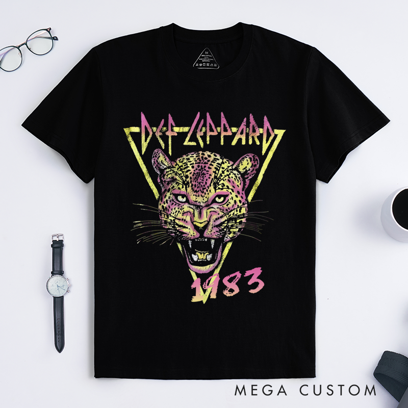 Personalized Classic T-Shirts Vintage Graphic T Shirt Leopard Design Retro Rock Style Perfect Music Lovers and Vintage Lovers and Concert T-Shirt