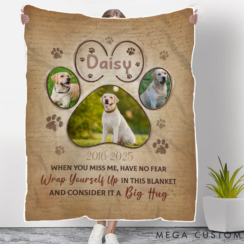 Personalized Pet Lover Custom Photo sometimes the Smallest Things Take up the most Room in Your Heart Throw Blanket