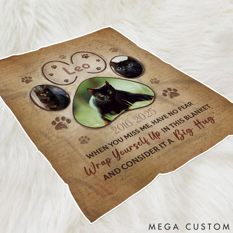 Personalized Pet Lover Custom Photo sometimes the Smallest Things Take up the most Room in Your Heart Throw Blanket