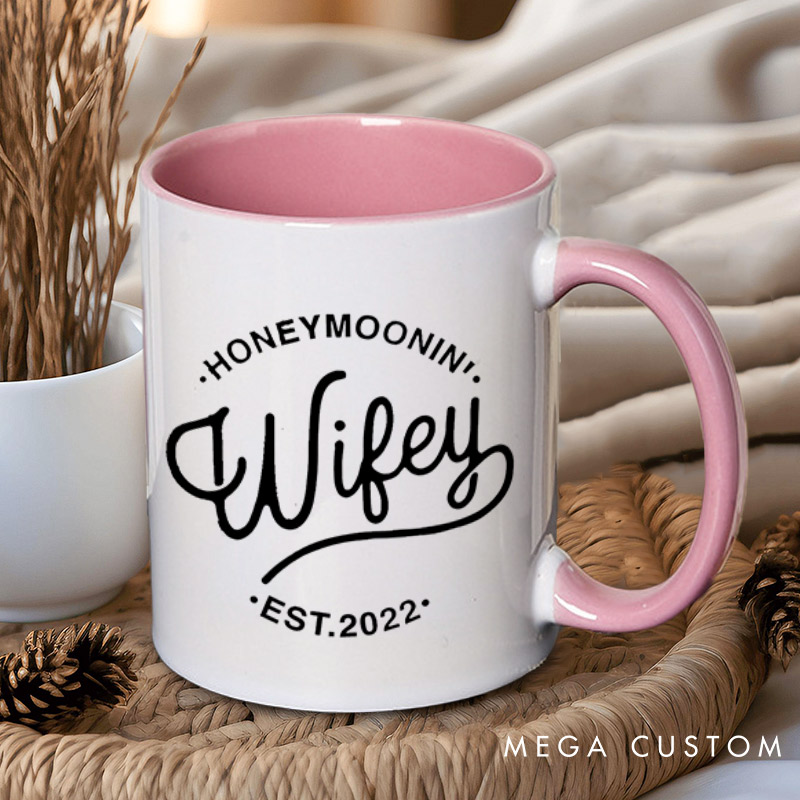 Personalized Chic Honeymoon' Wifey and Hubby Matching Honeymoon Couple Mugs