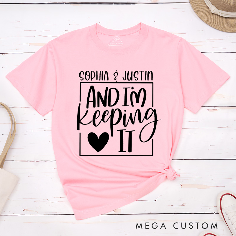 Personalized Playful Couple She Stole My Heart And I'm Keeping It T-Shirt Valentine's Day T-Shirt for Husband Wife Boyfriend Girlfriend Gift