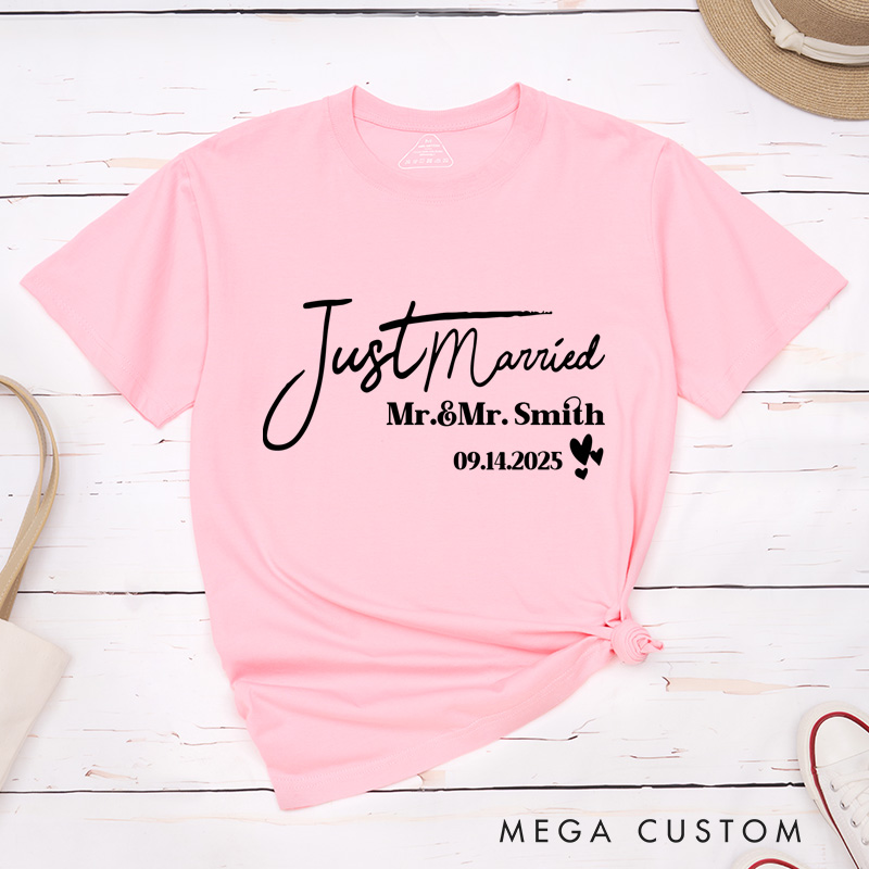 Personalized Elegant Just Married Mr and Mrs with Hearts Wedding Couple Classic T-Shirt