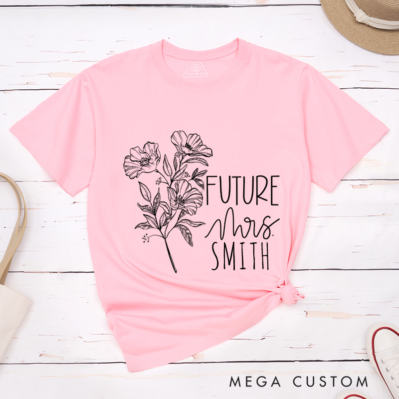 Personalized Floral Future Mrs and Lucky Mr Engagement Couple Classic T-Shirt