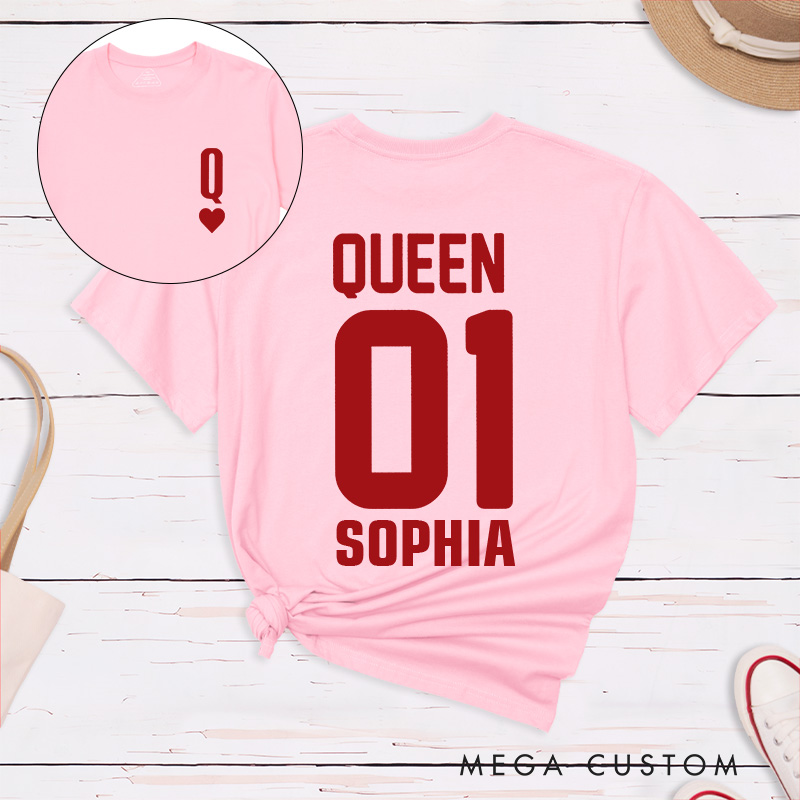 Personalized Couple Playing Cards King 01 and Queen 01 Matching T-Shirt Valentine's Day T-Shirt for Husband Wife Boyfriend Girlfriend for Hubby Wifey