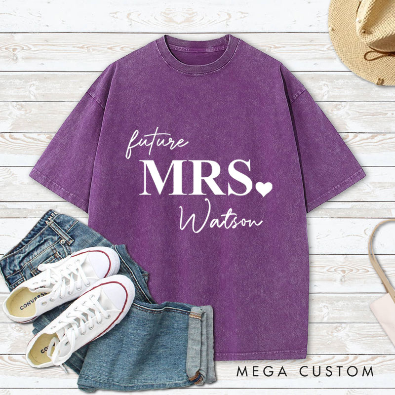Personalized Elegant Future Mrs with Heart Fiancee Engagement Fiancée Washed T-Shirt