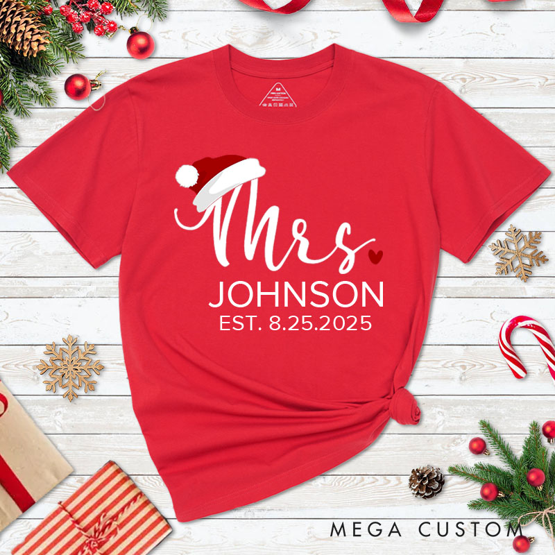 Personalized Couple Elegant Mr. and Mrs. with Santa Hats Christmas T-Shirt Couple Xmas Matching T-Shirt for Husband Wife Boyfriend Girlfriend Tee Tops