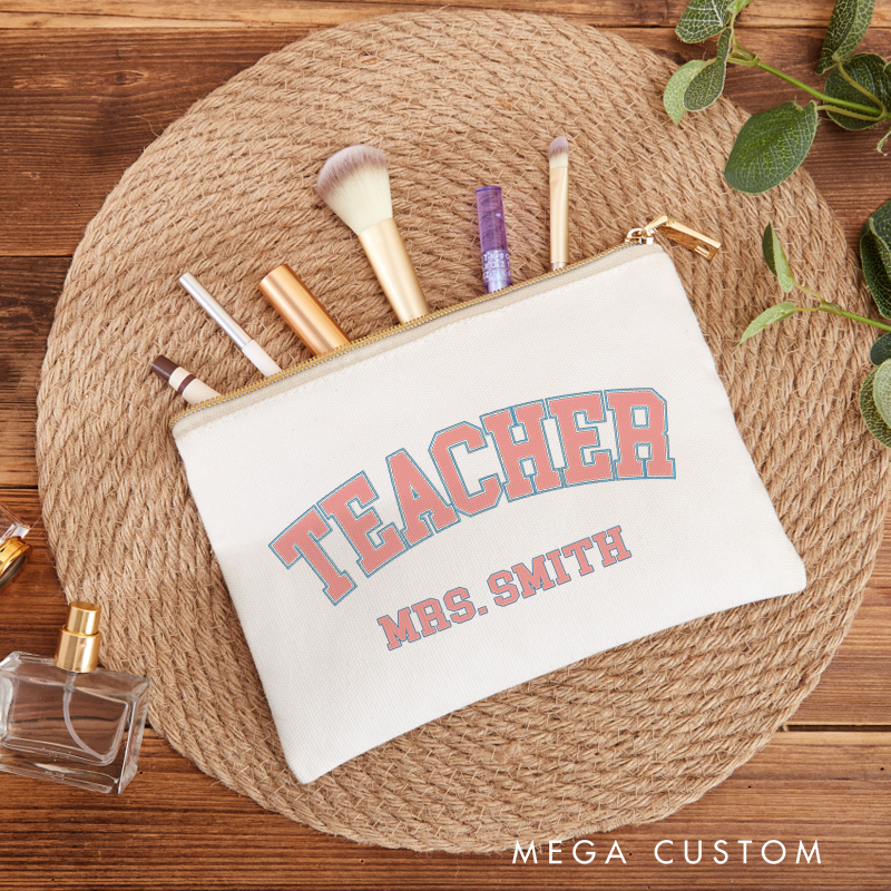 Personalized Teacher Makeup Bag Classic Teacher Minimalist Design Gift for Teachers