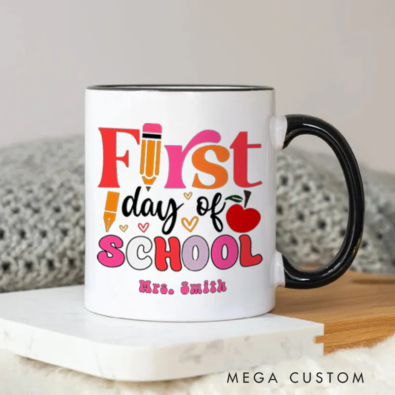 Personalized Teacher Mug First Day of School Colorful Pencil and Apple Mug Gift for Teachers