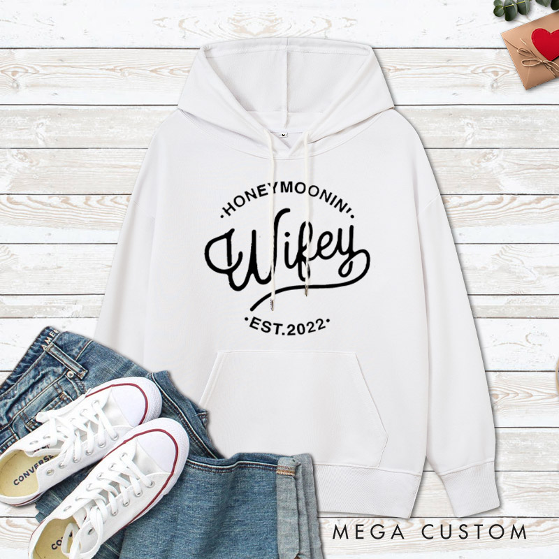 Personalized Chic Honeymoon Wifey and Hubby Matching Honeymoon Couple Hoodie