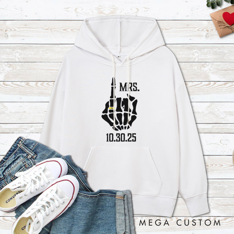 Personalized Funny Gesture Skeleton Mr and Mrs Matching Wedding Couple Hoodie