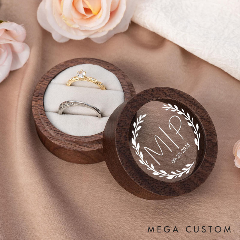 Personalized Couple Wedding Floral Wreath Wooden Ring Box Newlyweds Initials Round Ring Box with Acrylic Cover Engagement Ring Box Husband Wife Gift