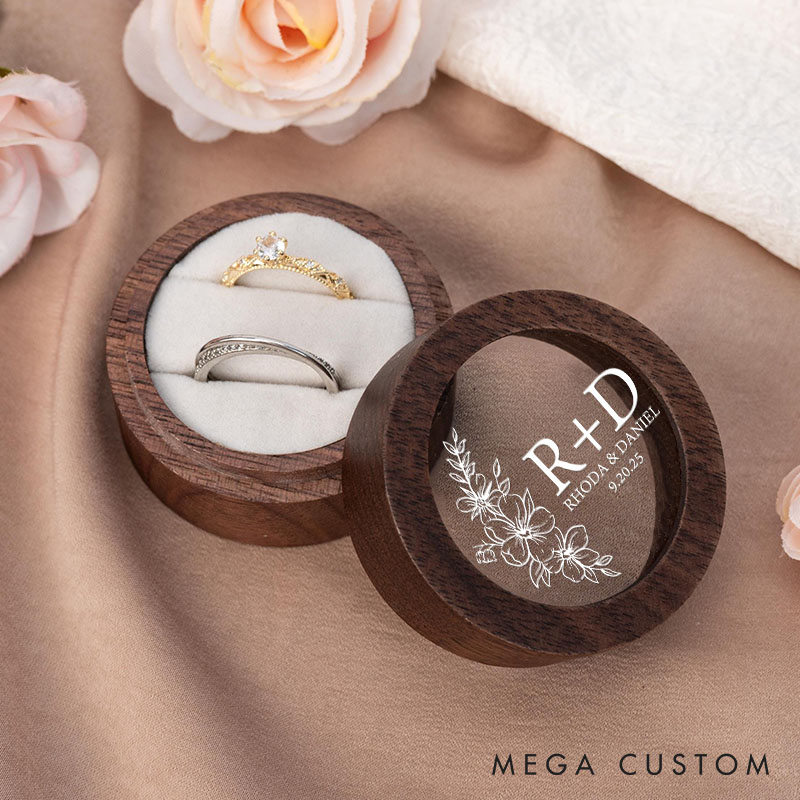 Personalized Couple Wedding Romantic Floral Wooden Ring Box Newlyweds Initials Name Round Ring Box with Acrylic Cover Husband Wife Engagement Ring Box