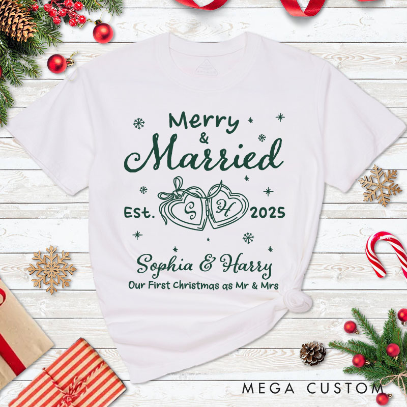Personalized Couple Merry and Married First Christmas T-Shirt Newlyweds Locked Ring Shirt for Husband Wife Married Tee Tops Christmas Gift