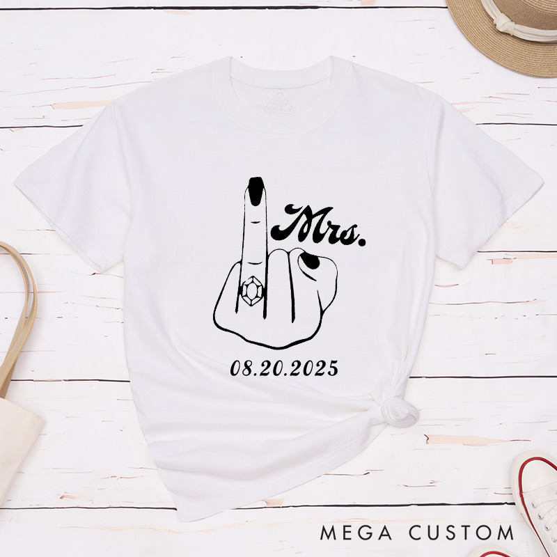 Personalized Funny Gesture Mr and Mrs Matching Wedding Couple Classic T-Shirt