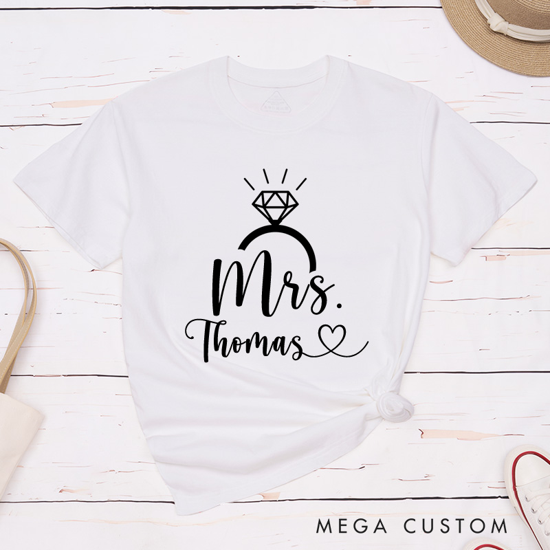 Personalized Elegant Mr and Mrs with Diamond Ring Wedding Couple Classic T-Shirt