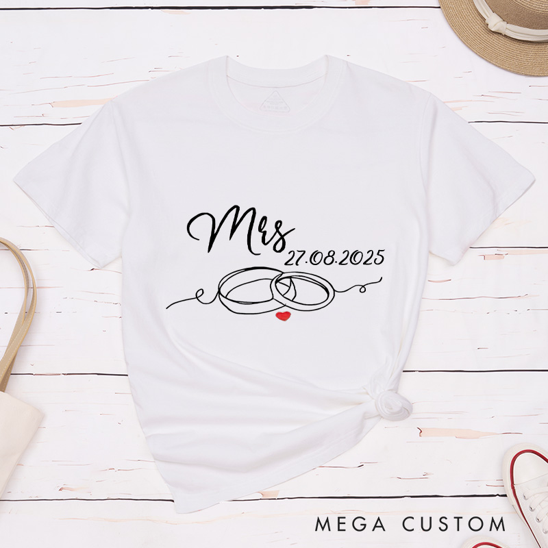 Personalized Elegant Mr and Mrs with Wedding Rings Matching Wedding Couple Classic T-Shirt