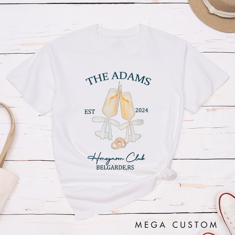 Personalized Honeymoon Club Champagne Glasses Tied with Bow Honeymoon Couple Classic T-Shirt