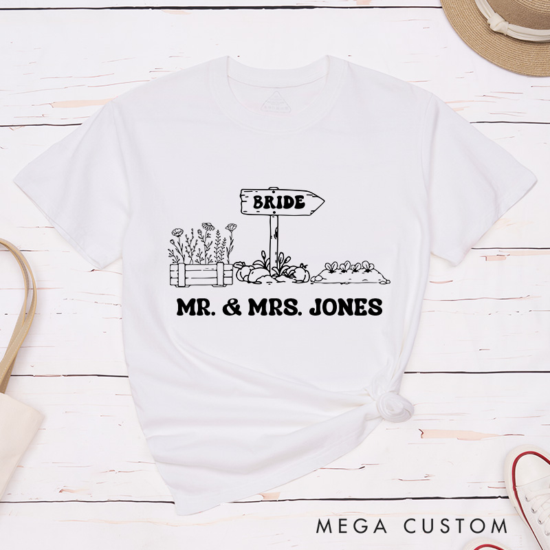 Personalized Rustic Bride and Groom Countryside Matching Wedding Couple Classic T-Shirt