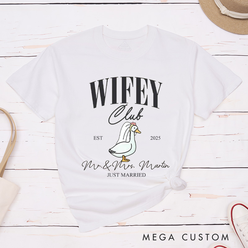 Personalized Just Married Husband and Wife Clubs Wedding Couple Classic T-Shirt