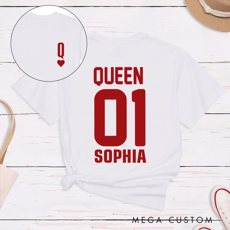 Personalized Couple Playing Cards King 01 and Queen 01 Matching T-Shirt Valentine's Day T-Shirt for Husband Wife Boyfriend Girlfriend for Hubby Wifey