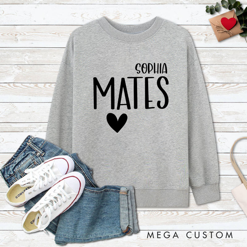 Personalized Couple Soul and Mates with Heart Sweatshirt Couple Valentine's Day Sweatshirt for Husband Wife Boyfriend Girlfriend