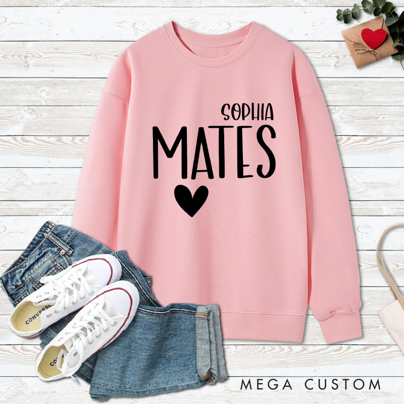 Personalized Couple Soul and Mates with Heart Sweatshirt Couple Valentine's Day Sweatshirt for Husband Wife Boyfriend Girlfriend