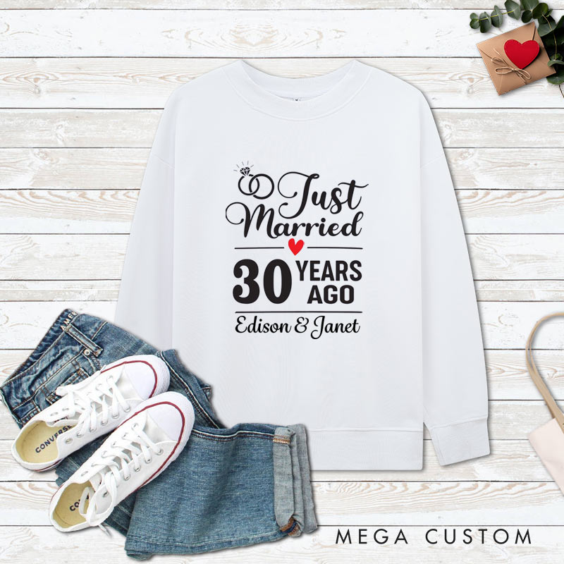 Personalized Couple 30th Anniversary Sweatshirt Couple Just Married 30 Years Ago Outfits 30 YRS Anniversary Tops for Wife Husband