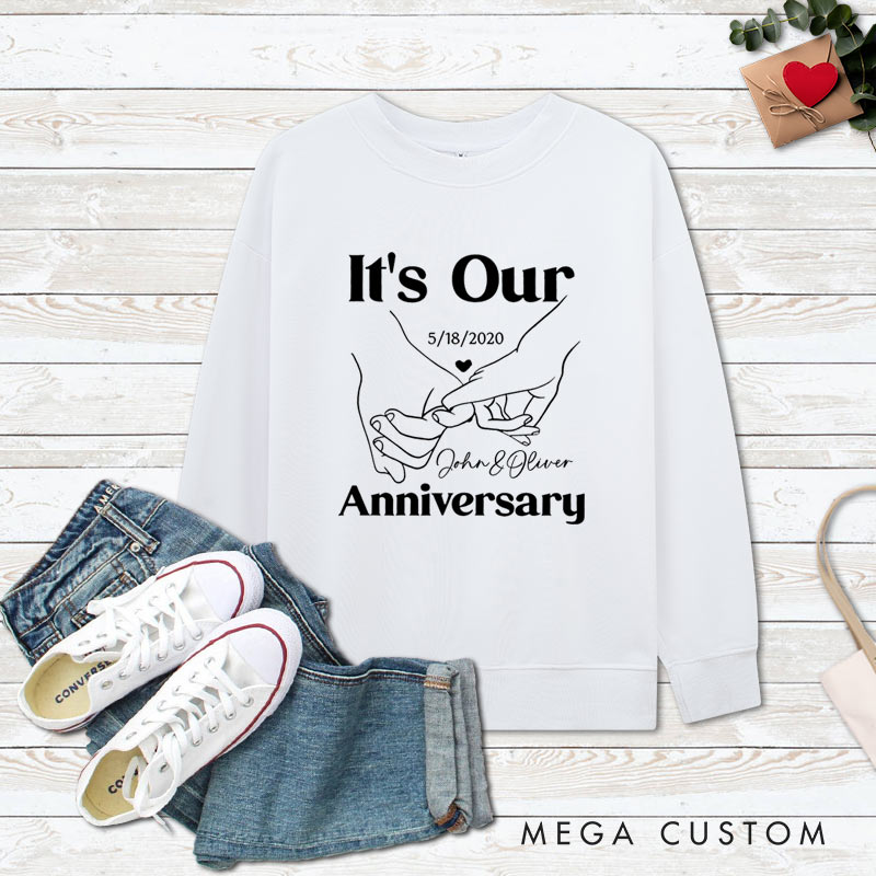 Personalized Couple 5th Anniversary Sweatshirt It's Our Anniversary - Romantic Line Art Outfit Couple Sweatshirt for Boyfriend Girlfriend