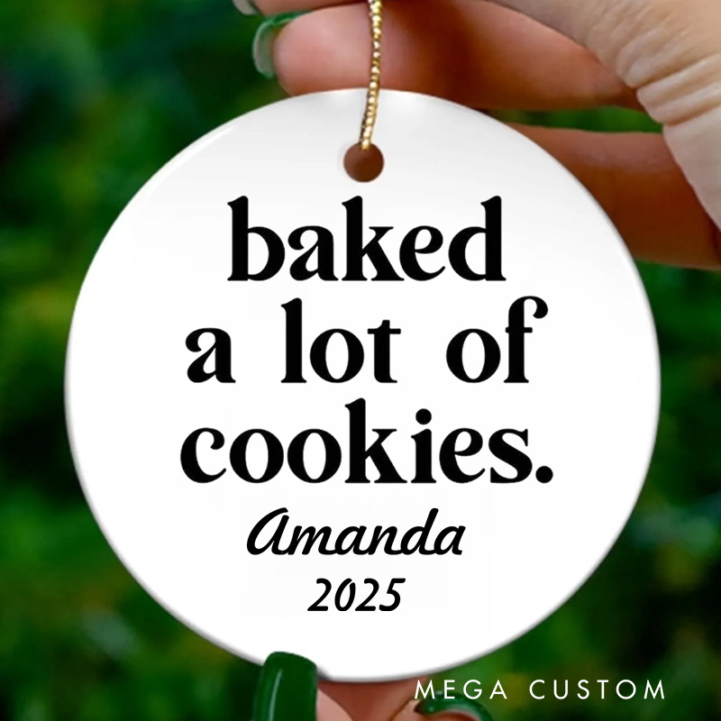 Personalized Baked A Lot of Cookies Christmas Ornament Cookie Queen Ornament with Name Xmas Tree Decor for Baker 2025 Christmas Gift Baking Lover Gift