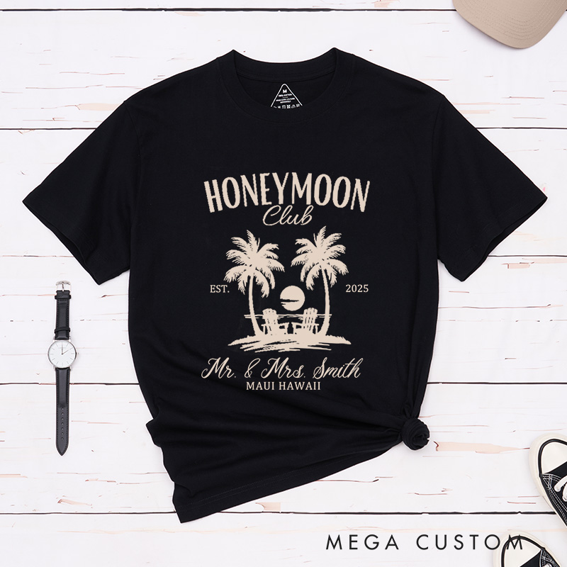 Personalized Vintage Tropical Honeymoon Club with Sunset Matching Honeymoon Couple Classic T-Shirt