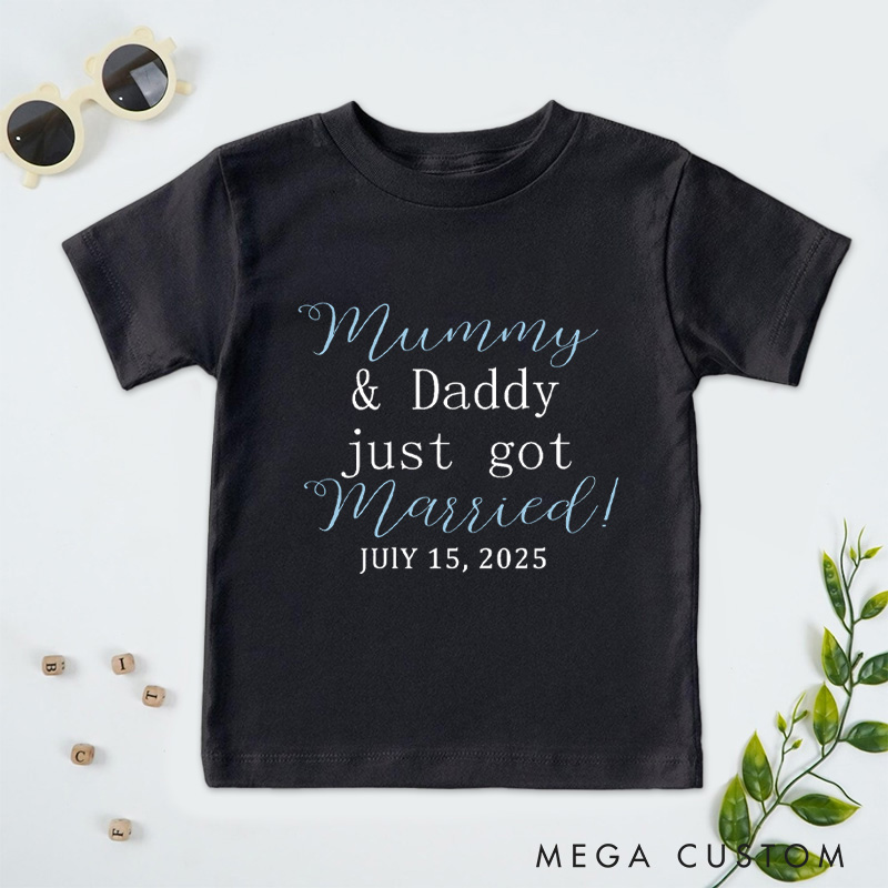 Personalized Mummy & Daddy Just Got Married Flower Girl T-Shirt 
