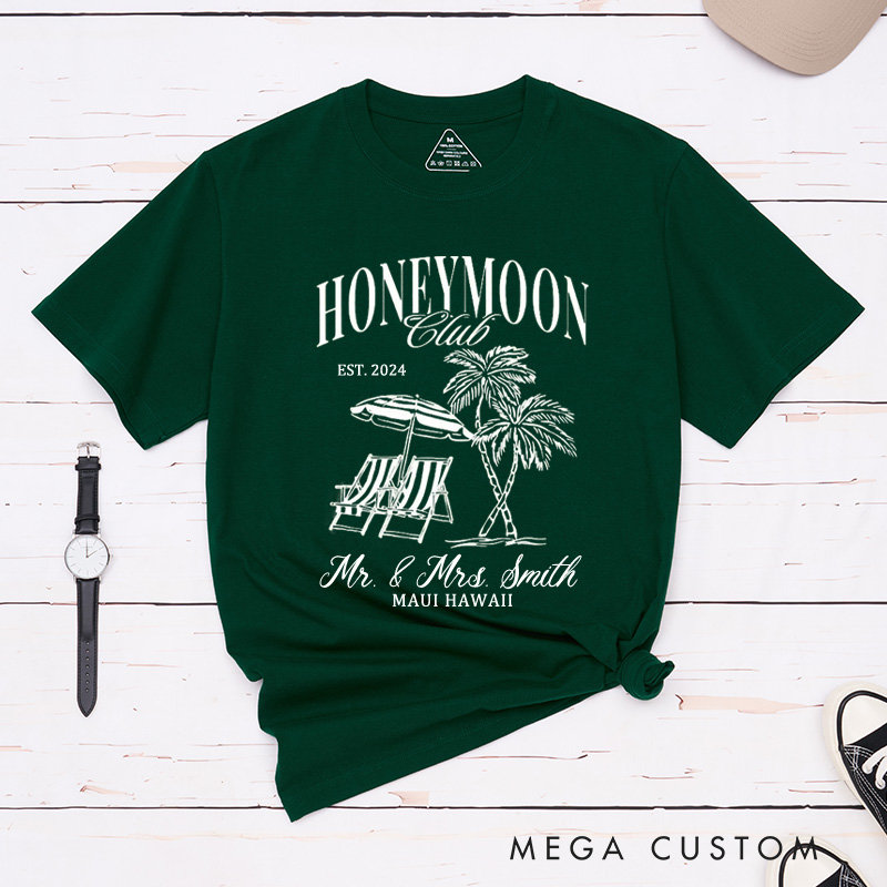 Personalized Classic Tropical Honeymoon Club with Beach Scene Matching Honeymoon Couple Classic T-Shirt