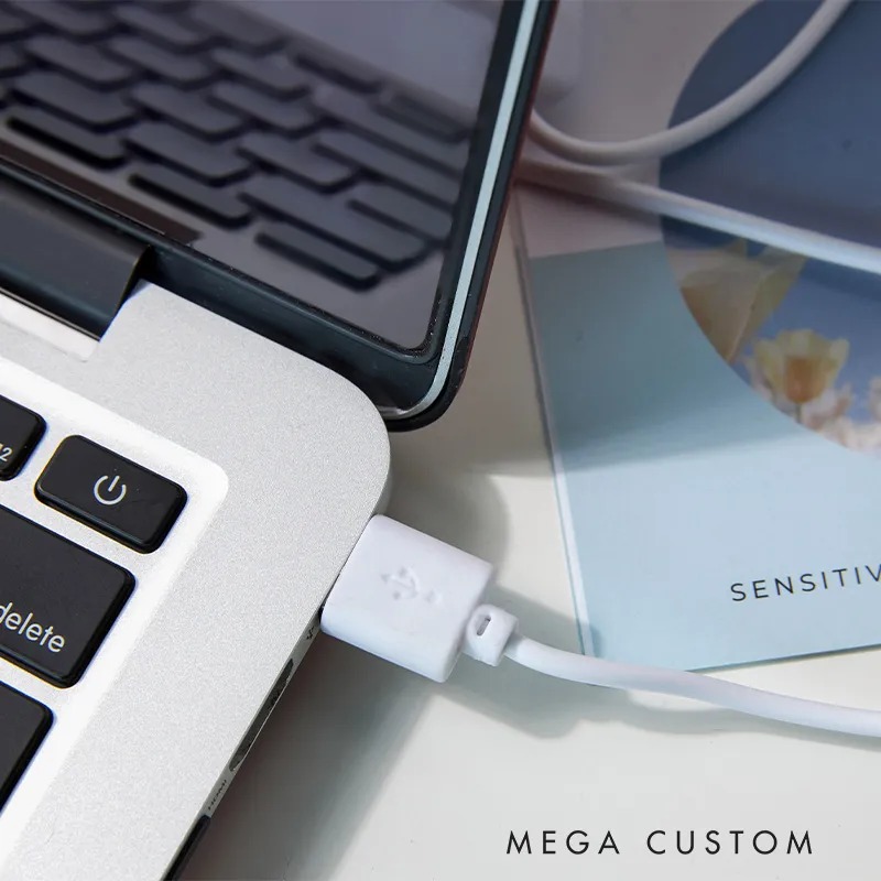 Personalized 1-12 Birth Flowers Heart-shaped LED Night Light with Wooden Base Home Decor Mother's Day Birthday Gift for Mom Grandma