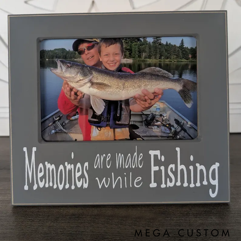 Personalized Fishing Memories Picture Frame Rustic Photo Display for Anglers Perfect Gift to Showcase Fishing Adventures and Cherished Moments