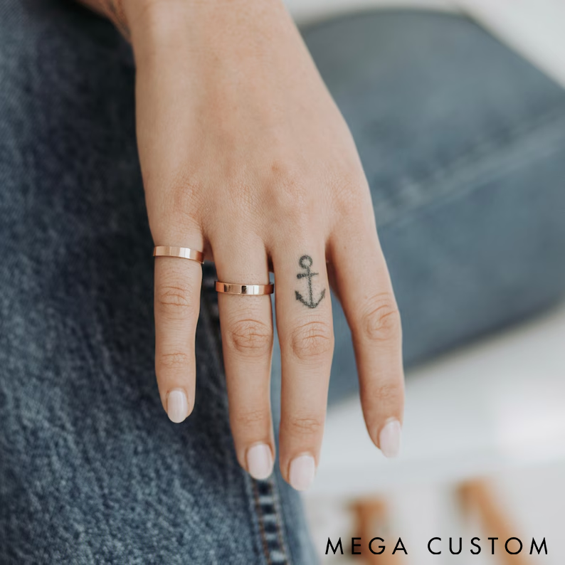 Personalized Engraved Ring Custom Name or text Minimalist Design in Gold Rose Gold and Silver Unique Gift for Her