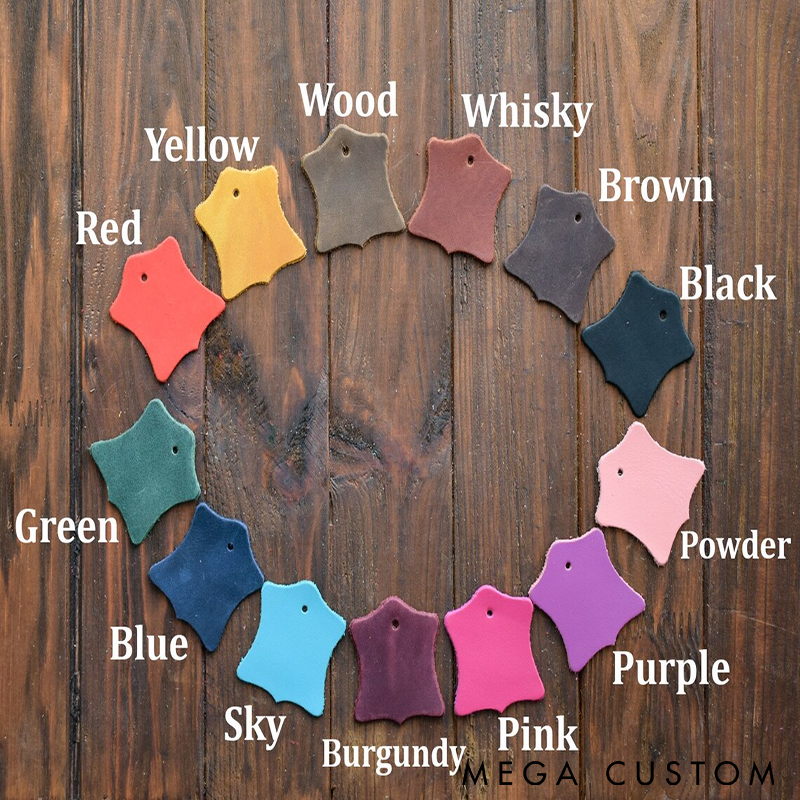 Personalized Leather Clutch Wallet Custom Name Multi-Compartment Design Wrist Strap Perfect for Women’s Daily Use or Gift