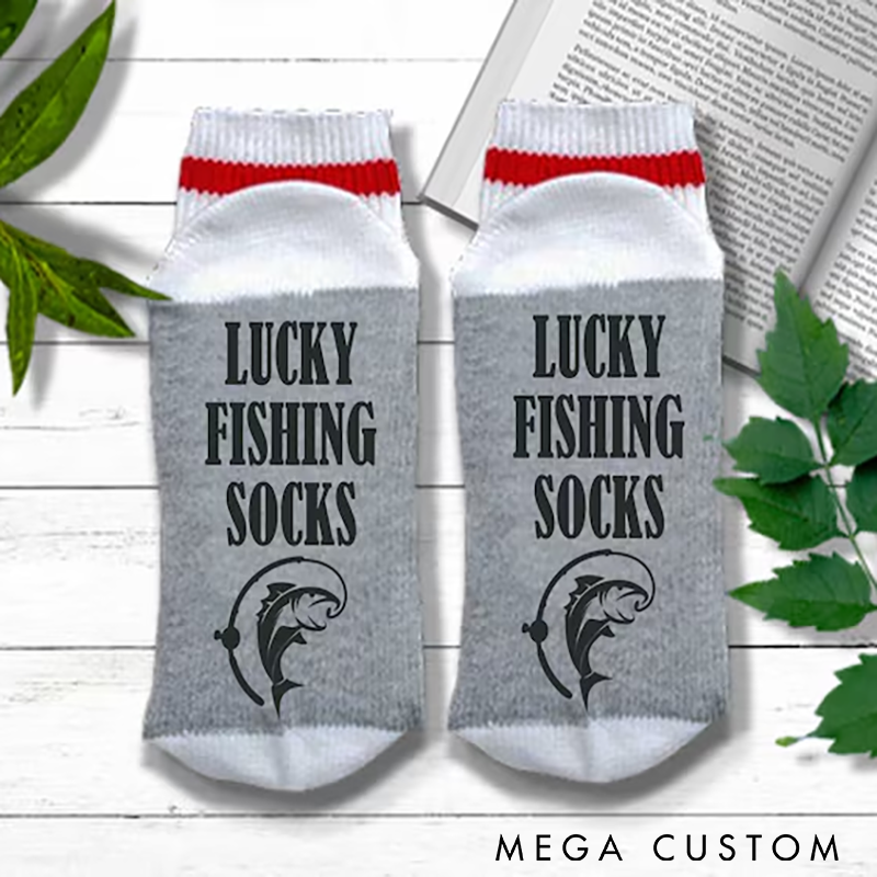 Personalized Funny Fishing Socks Father's Day Gift for Fisherman Funny Fishing Gift for Men Fishing Gift for Dad from Kids Funny and Comfortable Gift for Anglers Perfect for Fishing Trips and Outdoor Adventures