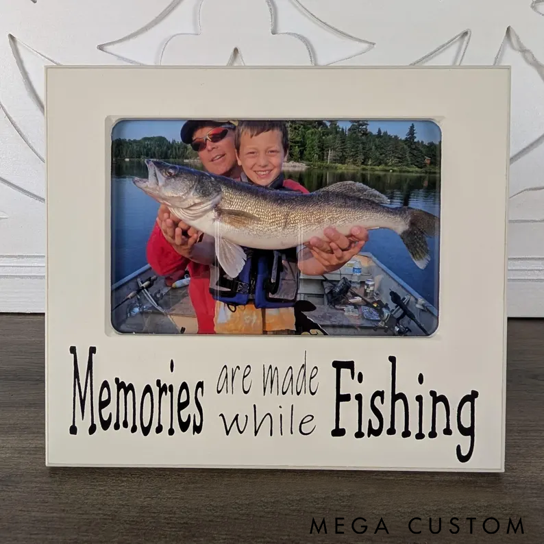 Personalized Fishing Memories Picture Frame Rustic Photo Display for Anglers Perfect Gift to Showcase Fishing Adventures and Cherished Moments