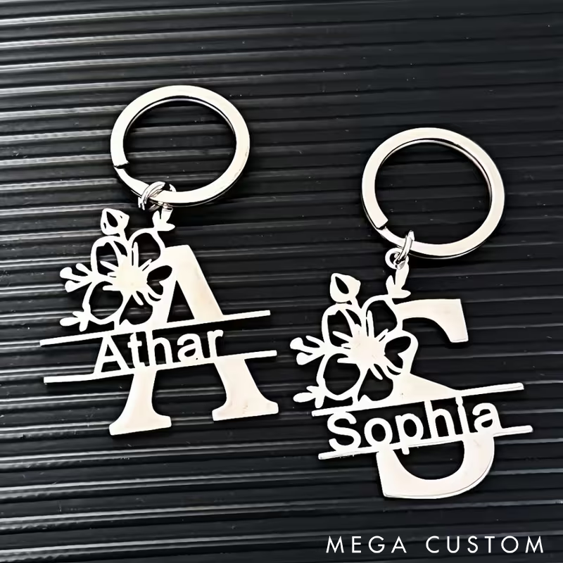 Personalized Initial Keychain with Custom Name Elegant Floral Design Metal Keyring Perfect for Gifts and Everyday Use
