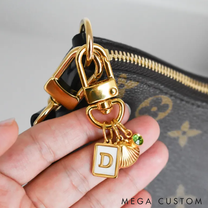 Personalized Initial Keychain Bag Charms Keychain Holder Multiple Charms Holder Ring Luxury Gold Bag Charm Key Holders Purse Charm Women Bag Accessories Gift for Her Mom